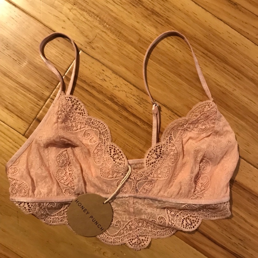 NEW WITH TAGS! Blush pink lace bralette.